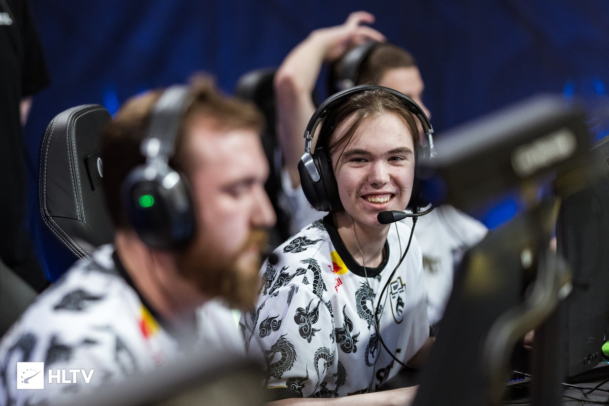 而且在内容 而且在内容